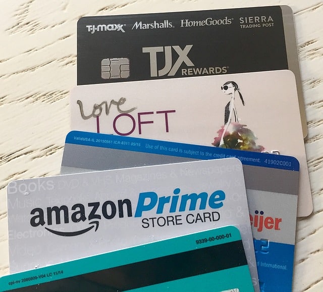 Ballast Associates Discusses How to Manage Your Money So You Can Get Out of Credit Card Debt HTML view Note Highlight keywords — Business/Money