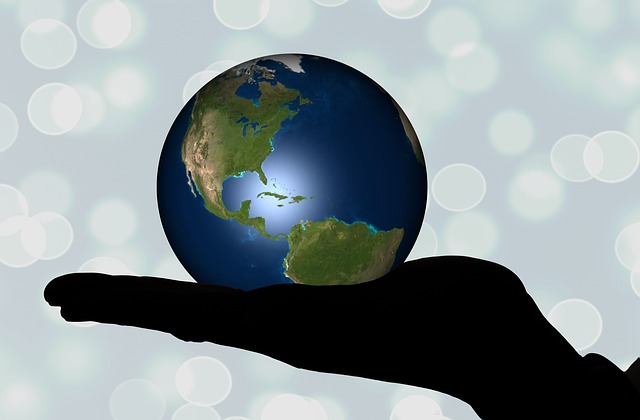 Marlon Kobacker Promotes Nature-Friendly Material Usage — Business/Money