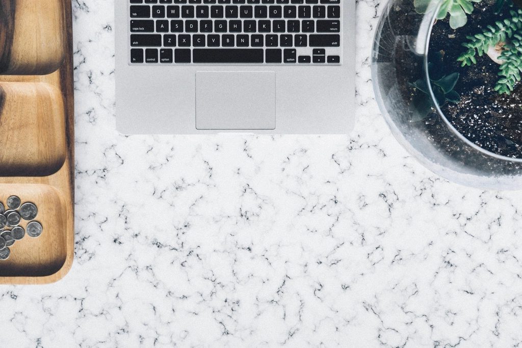 Earning money online from a laptop at home